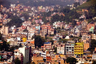 Swayambhunath 'dan (Maymun Tapınağı) Katmandu görüntüsü. Katmandu, Nepal 'in başkenti ve en büyük kentsel toplamıdır..
