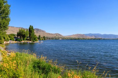 Landscape view of Osoyoos Lake located in the small town of Osoyoos, British Columbia, Canada situated in the Okanagan Valley.
