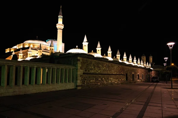 Vista Ampla Paisagem Luz Noturna Complexo Santuário Funerário Mevlana Celaluddin — Fotografia de Stock