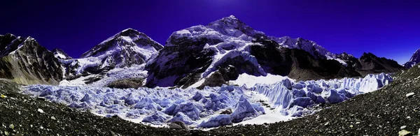 Panorama Gór Śniegu Himalajach Trekking Pokazujący Obóz Bazowy Mount Everest — Zdjęcie stockowe