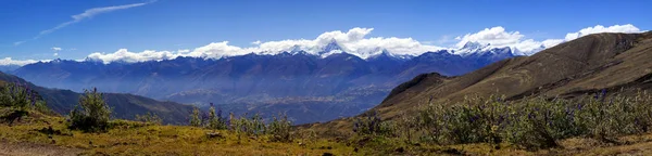 Гора Панорама Національному Парку Кордильєра Бланка Поблизу Району Хуата Перуанському — стокове фото