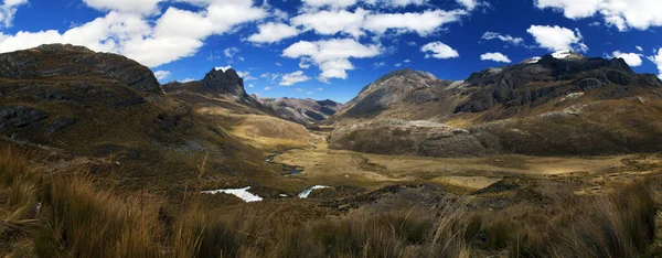 Panorama Montañas Valle Remota Cordillera Huayhuash Circuito Cerca Caraz Perú — Foto de Stock