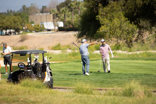 Temecula California Usa 2021 Utsikt Folk Som Spiller Golf Golfbanen – stockfoto