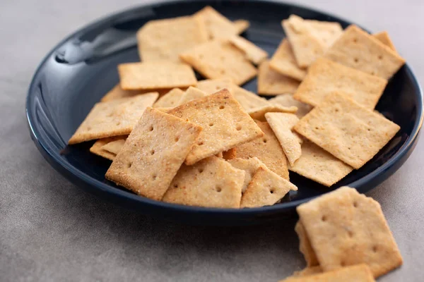 Closeup View Plate Almond Flour Crackers — Stock Photo, Image