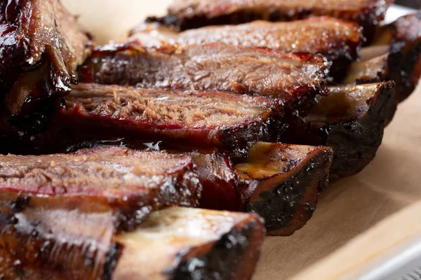 Closeup View Rack Barbecue Beef Ribs Tray Restaurant Kitchen Setting — Stock Photo, Image