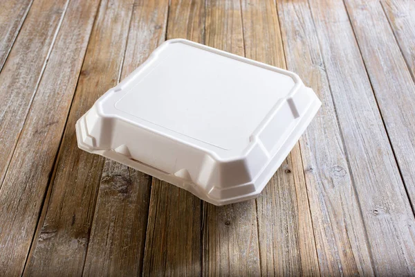 Pemandangan Wadah Styrofoam Makanan Atas Meja — Stok Foto