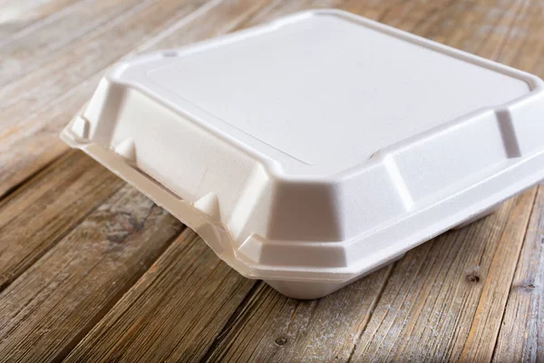 Pemandangan Wadah Styrofoam Makanan Atas Meja — Stok Foto