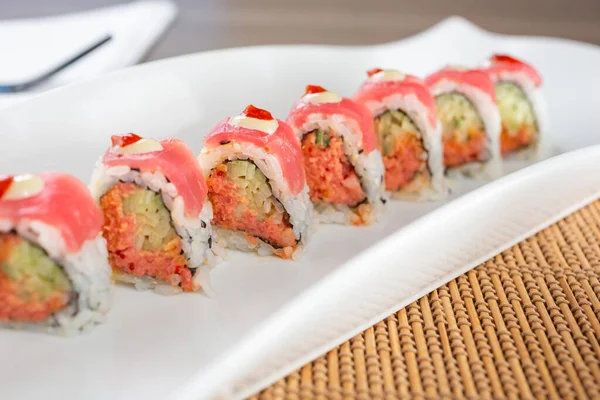 View Sushi Tuna Roll Plate — Stock fotografie