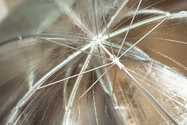 Вид Тло Відбиваючого Срібного Парасолькового Інтер Єру — стокове фото