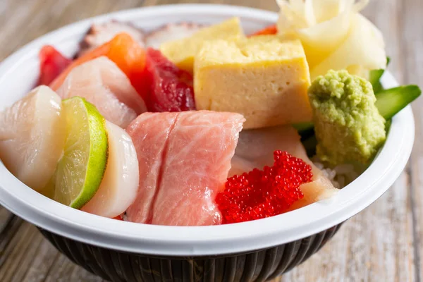 Detailní Pohled Misku Různými Sushi Ingrediencemi — Stock fotografie
