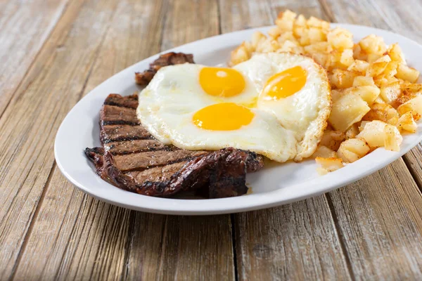 View Breakfast Plate Steak Eggs —  Fotos de Stock