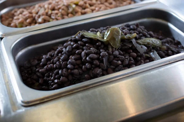 View Steamer Tray Black Beans — Fotografia de Stock