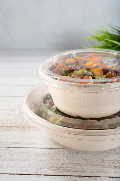 View Stack Salad Bowls Containers — Stock Photo, Image