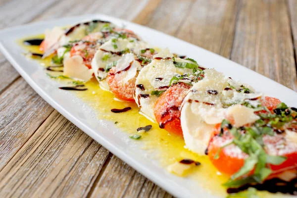 Caprese plakasının görüntüsü.