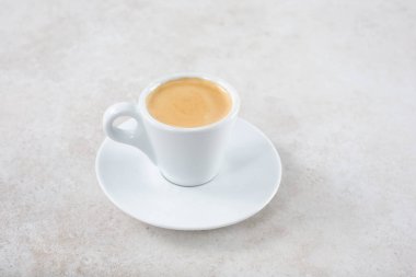 Sütlü espresso manzarası..