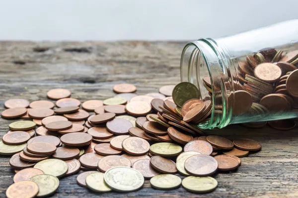 Sparen Geld Rekening Bankieren Voor Financiën Concept Hand Met Munt — Stockfoto