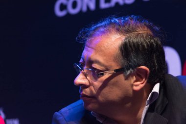 Kolombiyalı başkan adayı ve senatör Gustavo Petro Urrego 'nun portresi. 