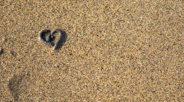Erstaunliche Spuren Sandstrand Herzspur Sand — Stockfoto