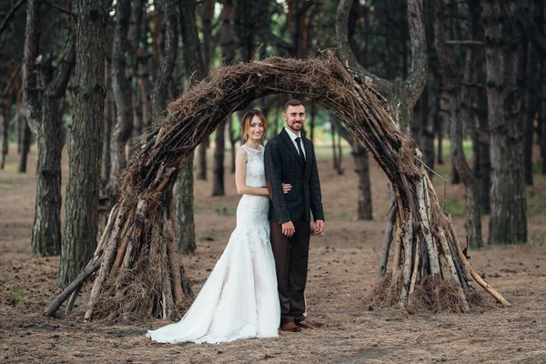 Paseo Los Novios Por Bosque Otoñal Octubre —  Fotos de Stock