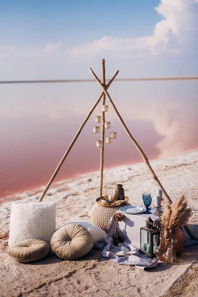 Марокко Декор Берегу Красивого Озера Свечи Бунгало — стоковое фото