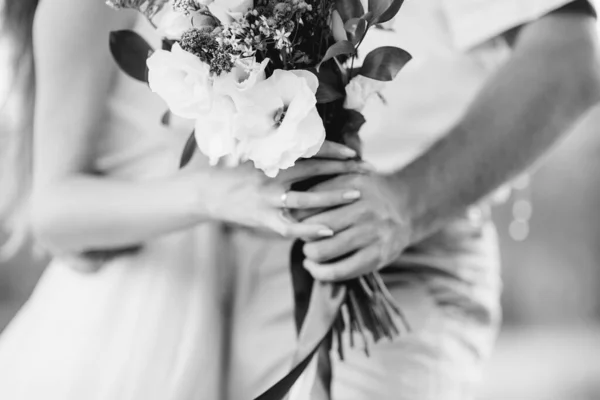 Elegante Ramo Boda Flores Naturales Frescas Vegetación —  Fotos de Stock