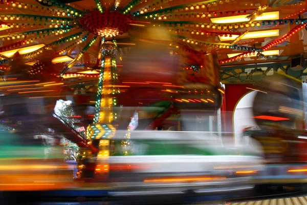 Fotografie Încețoșată Unui Carusel Pentru Copii Liborikirmes Paderborn Nrw Germania — Fotografie, imagine de stoc