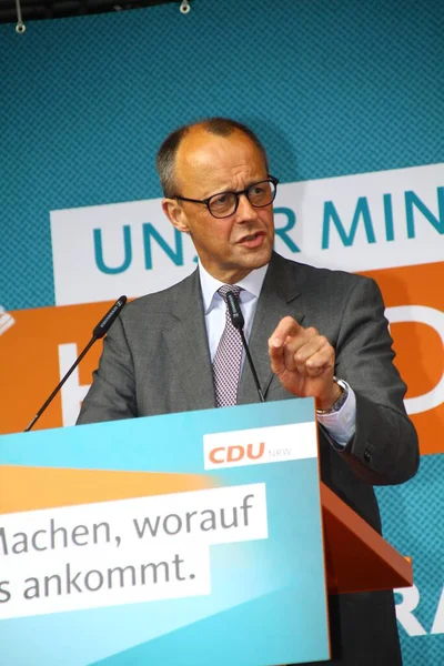 Paderborn, Nrw, Almanya, Mayıs, 04. 2022; Cdu - Parti genel başkanı Friedrich Merz bir seçim kampanyasında konuşma yaptı.,