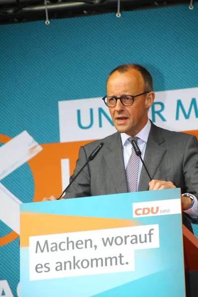 Paderborn, Nrw, Almanya, Mayıs, 04. 2022; Cdu - Parti genel başkanı Friedrich Merz bir seçim kampanyasında konuşma yaptı.,