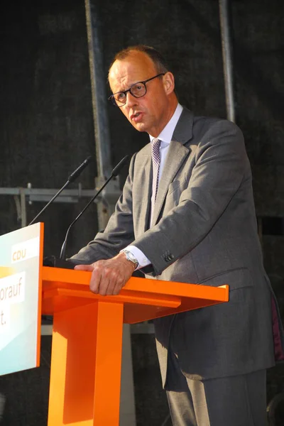 Paderborn, Nrw, Almanya, Mayıs, 04. 2022; Cdu - Parti genel başkanı Friedrich Merz bir seçim kampanyasında konuşma yaptı.,