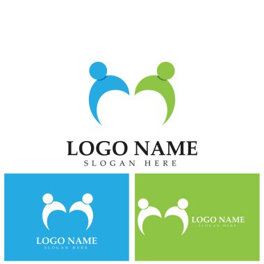 İnsanlar logo rengarenk konsept vektör illüstrasyonu aile bakım logosu aşk sembolü dizayn eder.
