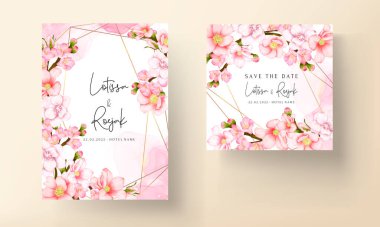 Güzel pembe çiçekli düğün davetiyesi seti