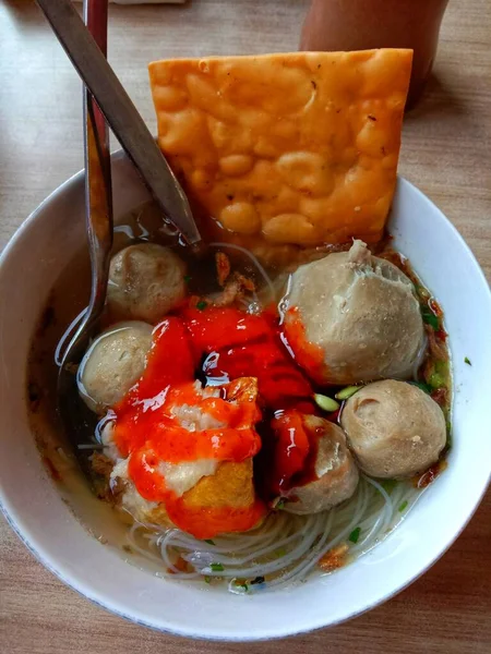 Een Kom Gehaktballen Voor Lunch — Stockfoto