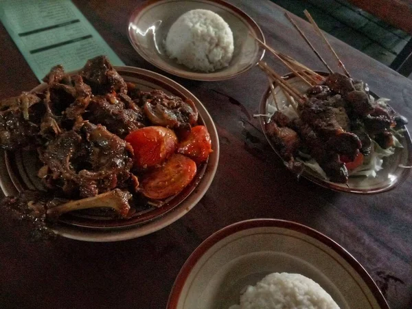 Keçi satay, kan basıncı yükseltici gıda
