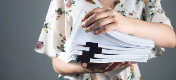 Woman Holding Stack Papers Her Hands — Stock Photo, Image