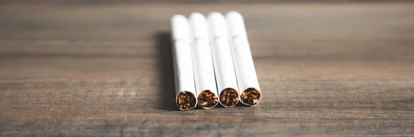 White Cigarettes Table — Stock Photo, Image