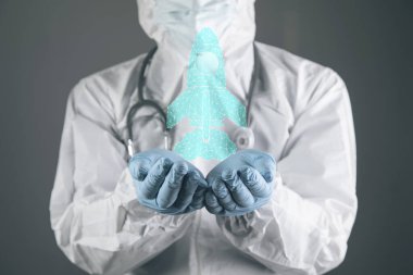 Kanaldan Roket. Başlangıç konsepti. Doktor bekliyor.