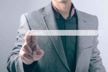 İş adamı aramaya tıklıyor. sanal pencere