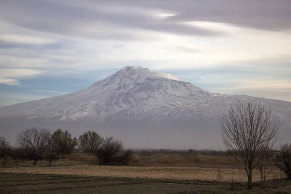 Pole Mount Ararat Večerních Hodinách — Stock fotografie