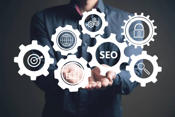 Seo viteste. Elinde tutan adam.