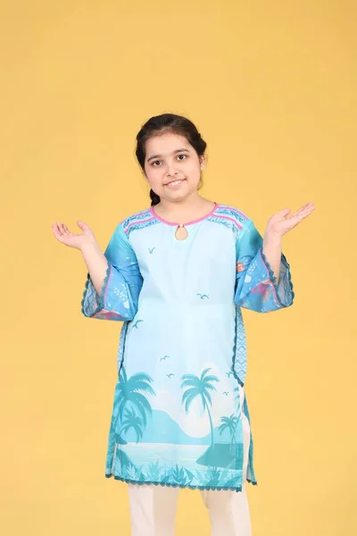 Pakistani Child Girl Wearing Easter Western Dress Kids Girl Dress — Stock Photo, Image