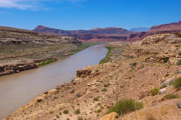 Río Colorado Serpentea Por Desierto Utah Día Soleado Muy Caluroso —  Fotos de Stock