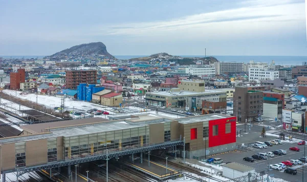 室蘭市 2018 上から室蘭市のパノラマ 灰色の冬の日に北海道の工業都市 — ストック写真