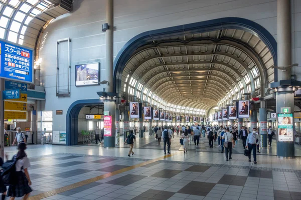 Tokyo Japan 2022 Människor Som Går Genom Det Inre Shinagawa — Stockfoto