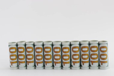 Fotokopi alanı olan beyaza dolar. Amerikan parası.