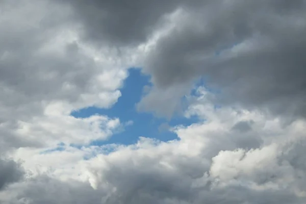 Bela Vista Céu Azul Nuvens Brancas Fofas Fundo Natural — Fotografia de Stock