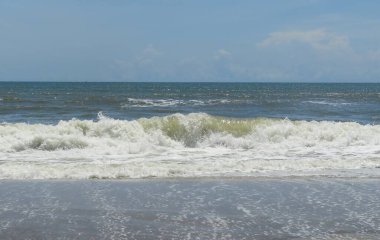 Kuzey Florida 'nın Atlantik kıyısında güzel bir okyanus manzarası