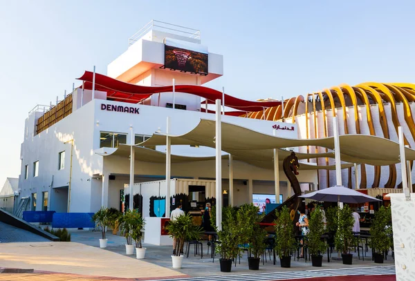 Dubai, Birleşik Arap Emirlikleri - 29 Kasım 2021: 2020 Dubai İHA Fuarındaki güzel Danimarka pavyonu