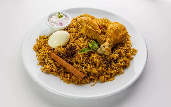 Chicken Biryani Spicy Indian Malabar Biryani Hyderabadi Biryani Pulao Egg — Stockfoto