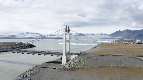 Scenic View Road Bridge Jokulsarlon Glacier Lagoon Southern Iceland Aerial — Video Stock