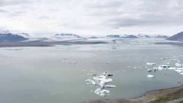 Glacier Icebergs Jokulsarlon Glacier Lagoon Iceland Aerial Drone Shot — Stockvideo